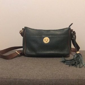 Pre-own Isaac Mizrahi Green Leather Crossbody.